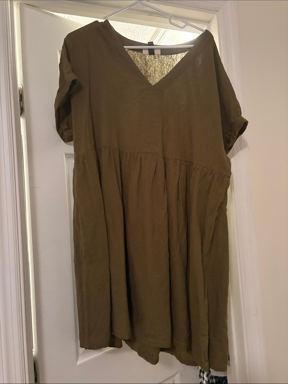 Universal Thread Olive V-Neck Short Sleeve Mini Dress